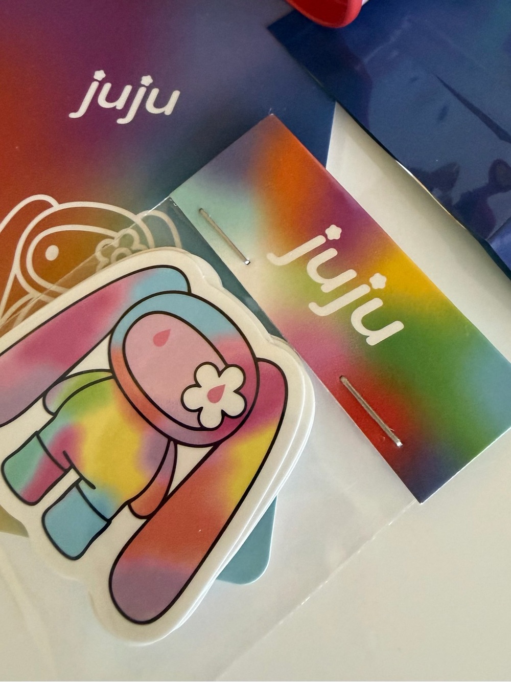 CJ Hendry rainbow release set of two Juju and Cleo - Picture 5 of 5